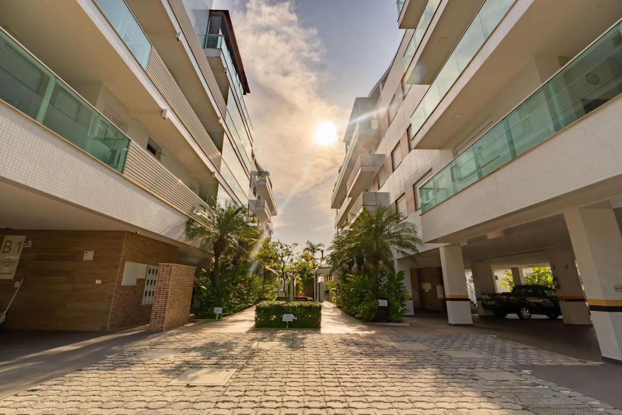 Varandas Do Atlantico - Aconchegante Apartamento Em Condo Pe Na Areia 봄비나스 외부 사진