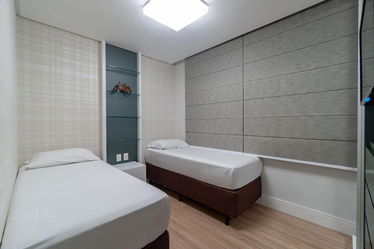 Varandas Do Atlantico - Aconchegante Apartamento Em Condo Pe Na Areia 봄비나스 외부 사진