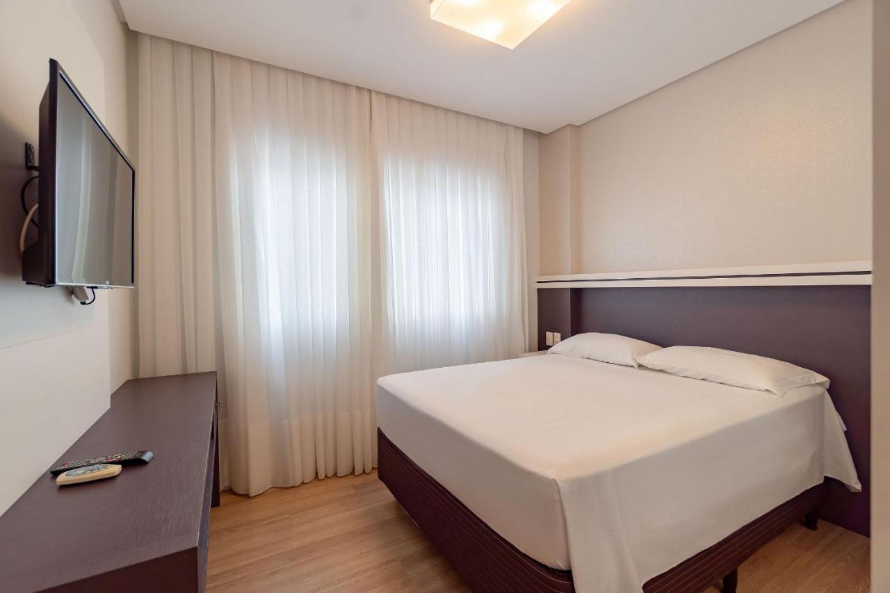 Varandas Do Atlantico - Aconchegante Apartamento Em Condo Pe Na Areia 봄비나스 외부 사진